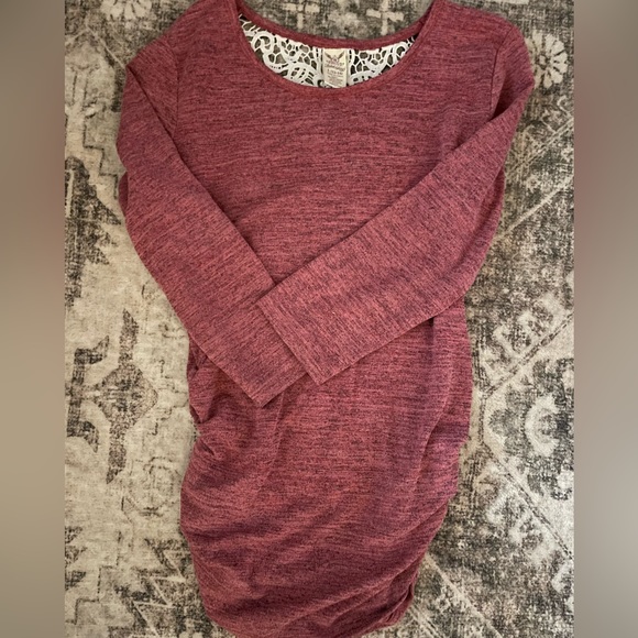 Tunic lace back top - Picture 2 of 2